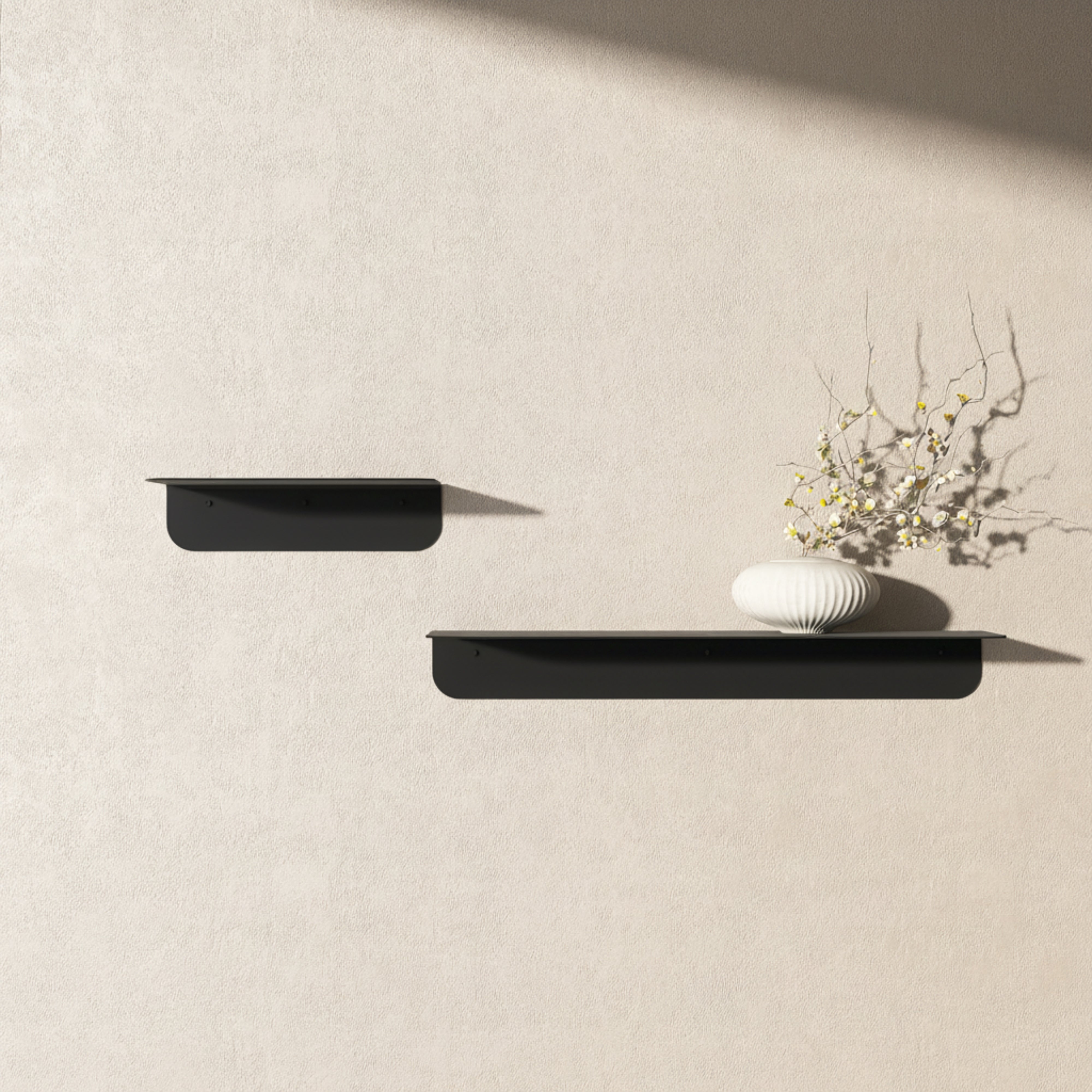 Etajeră metalică Fly din aluminiu vopsit electrostatic, design minimalist, ideală pentru living, baie si hol.