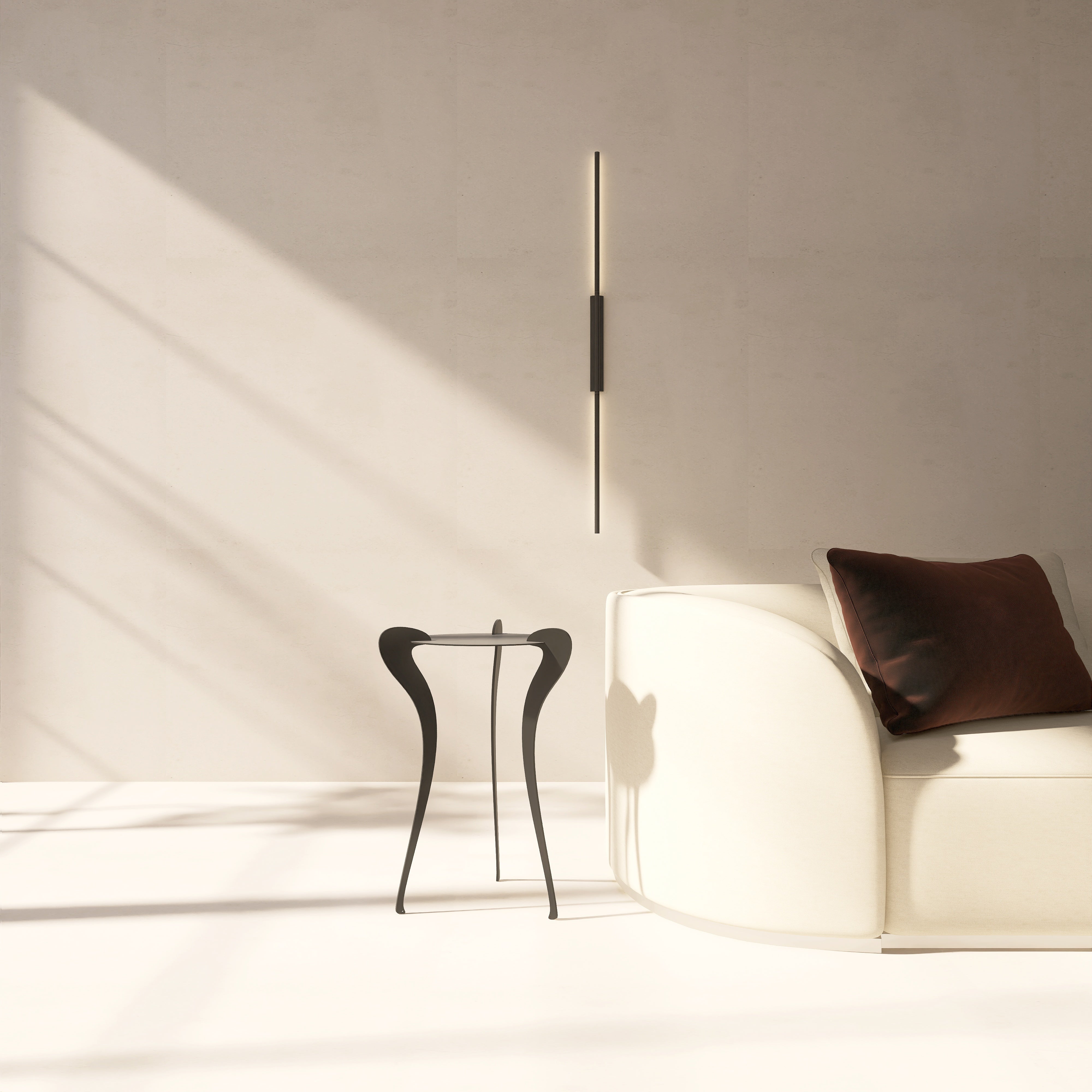 Masuta metalica MARIE ANTOINETTE  design modern ce reinterpreteaza eleganta baroca, cu forma fragila si structura din metal cromat, potrivita pentru interior si exterior- mono