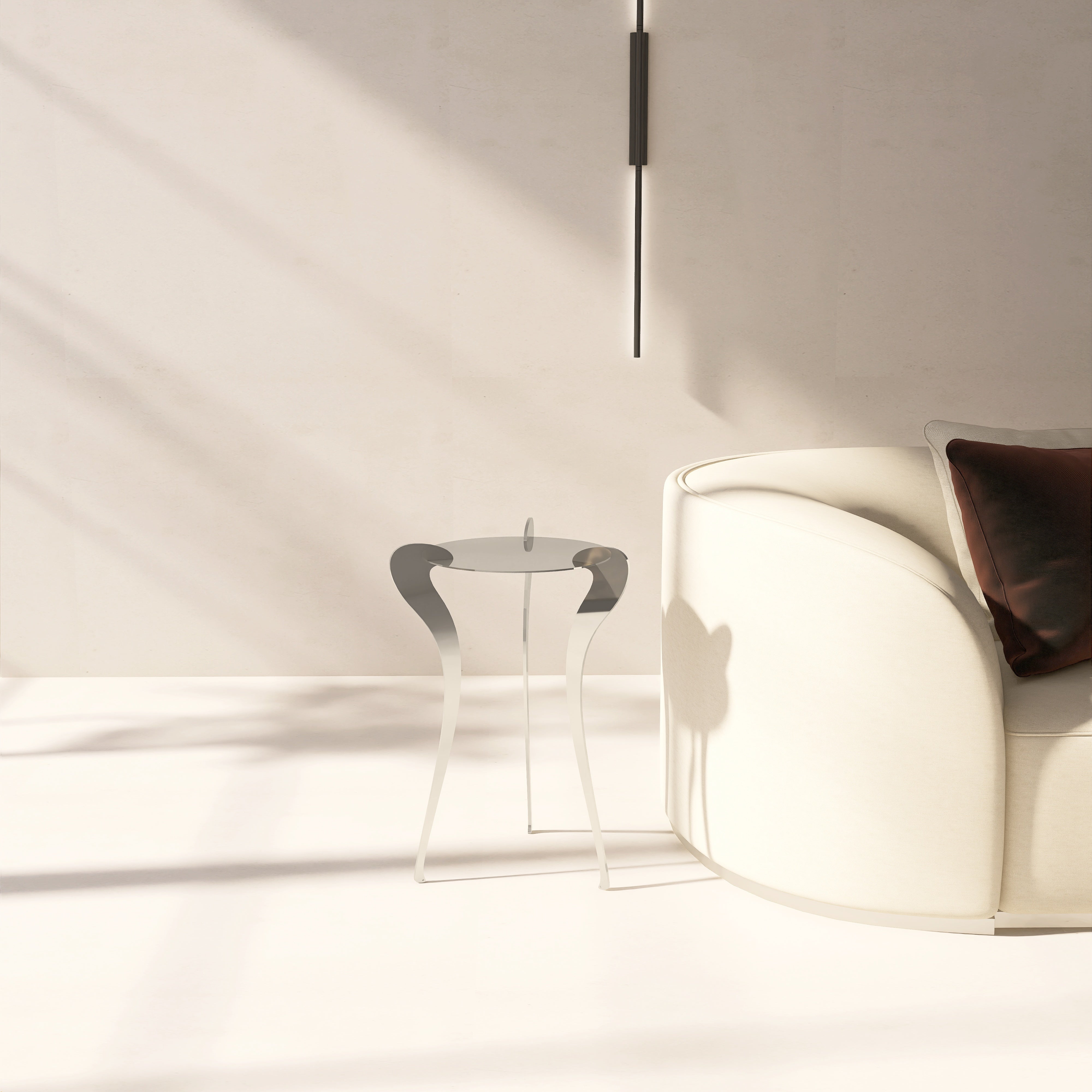 Masuta metalica MARIE ANTOINETTE
design modern ce reinterpreteaza eleganta baroca, cu forma fragila si structura din metal cromat, potrivita pentru interior si exterior- mono