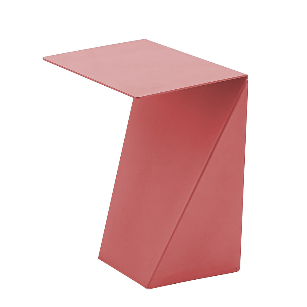 Masuta metalica SWEETY – Ideala ca masa de cafea, noptiera sau suport pentru obiecte decorative. Realizata din otel vopsit electrostatic, rezista factorilor de mediu si adauga eleganta oricarui decor.