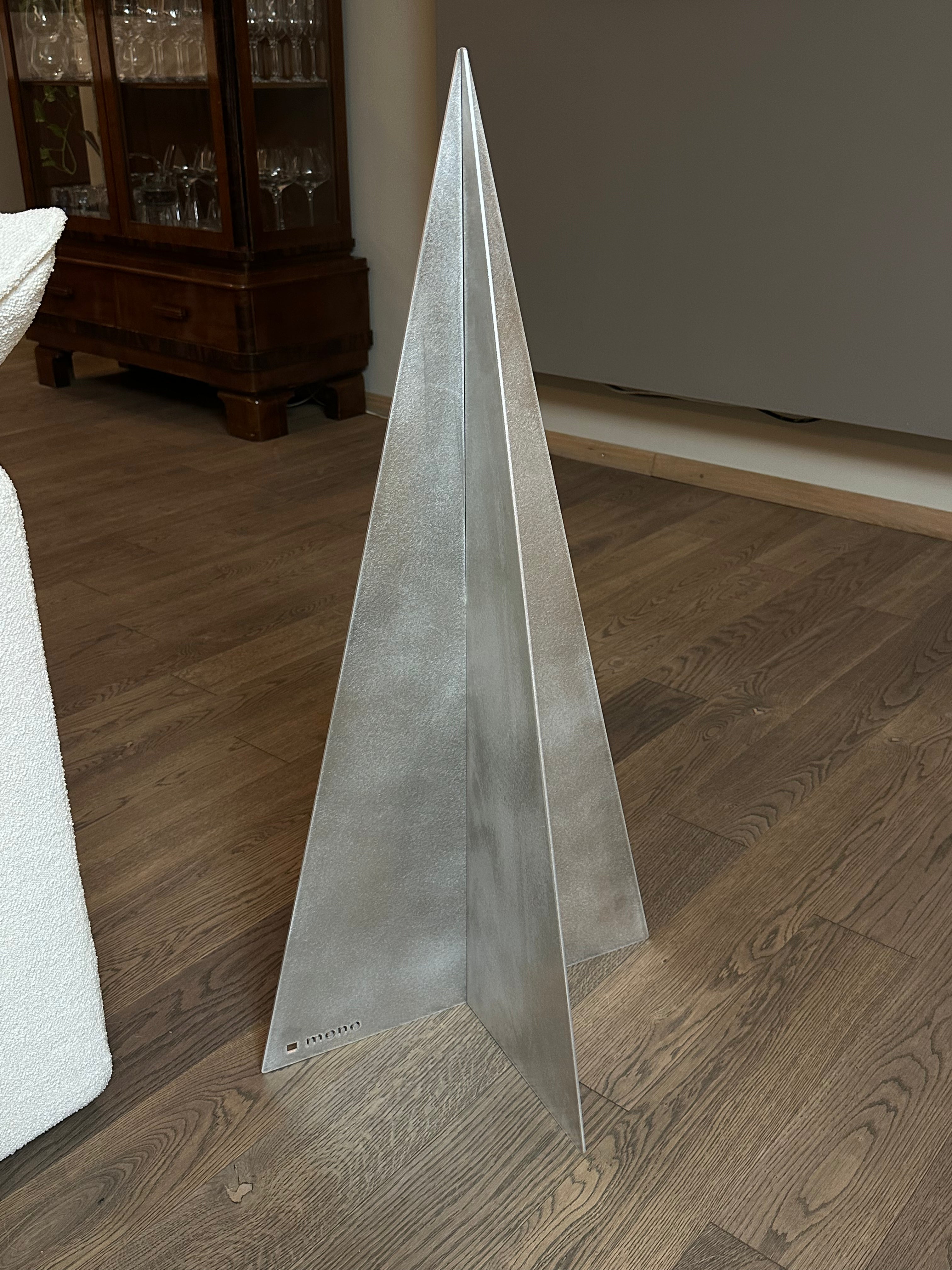 Mono BIG Christmas Tree