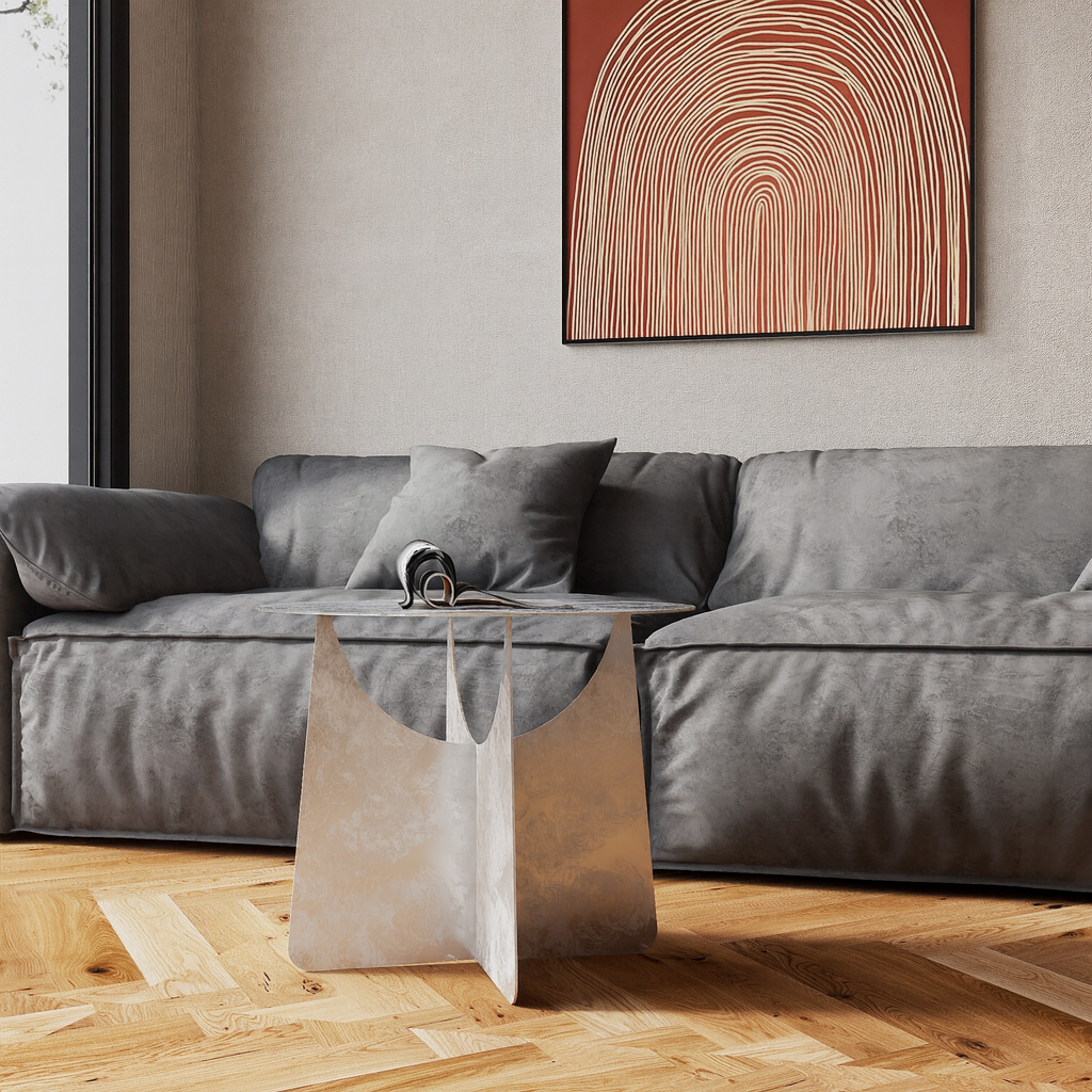 Cu un design inspirat din jocurile copilariei si o asamblare intuitiva si distractiva, aceasta piesa se integreaza perfect in living, pe terasa sau chiar ca noptiera in dormitor.