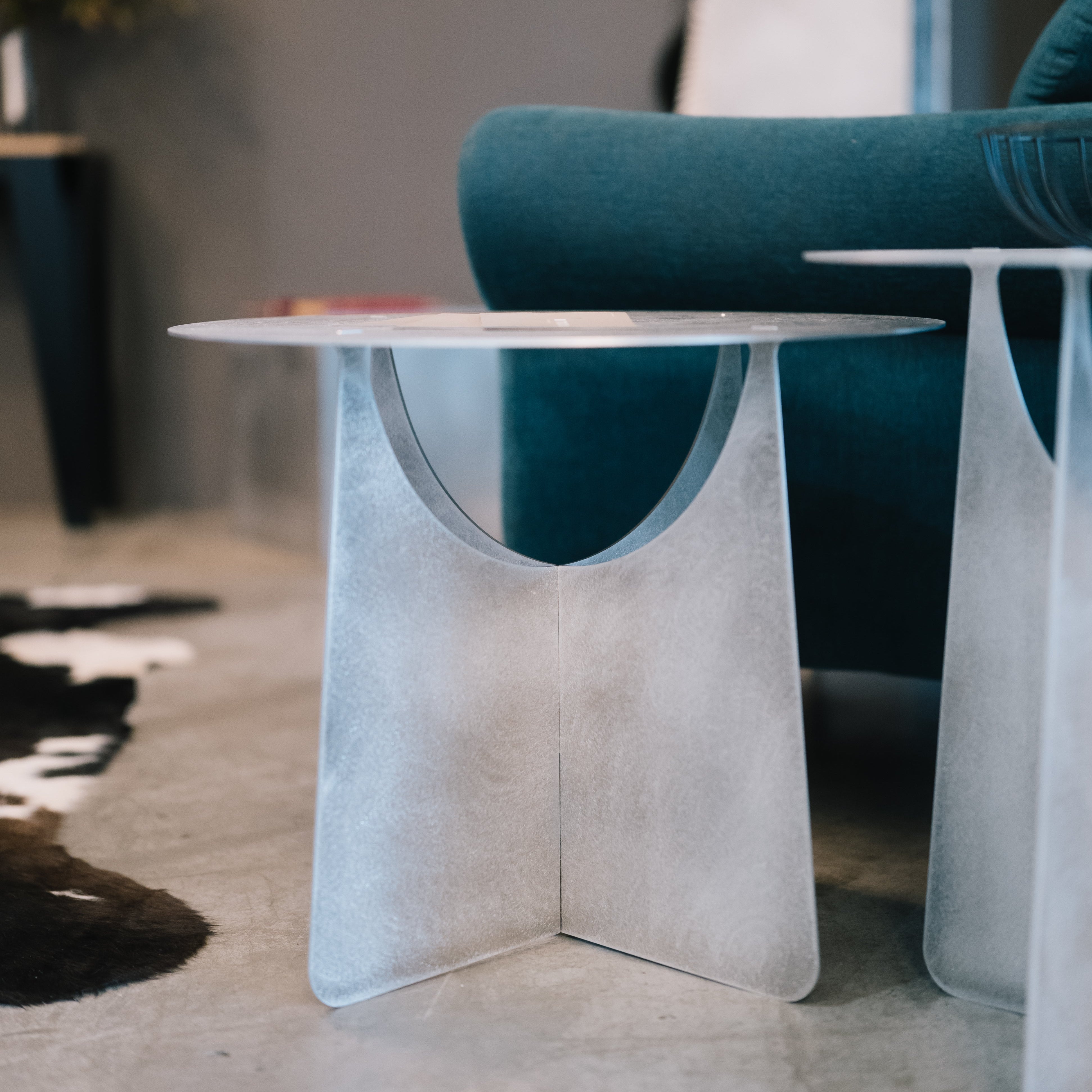 FUNNY M Aluminum Table