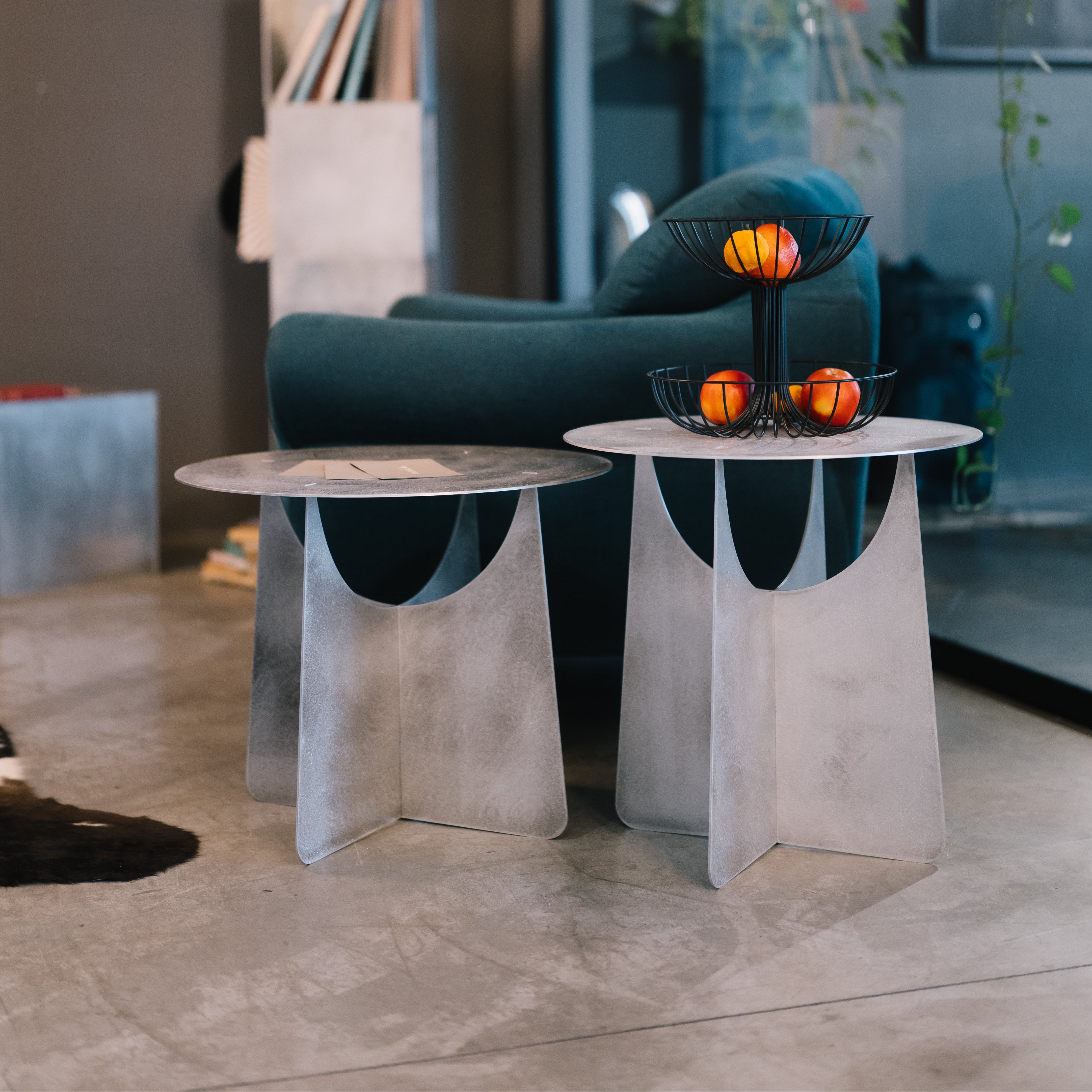 FUNNY M Aluminum Table